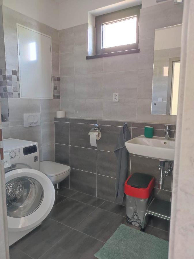 Ferienwohnung Mezadler Košice Exterior foto